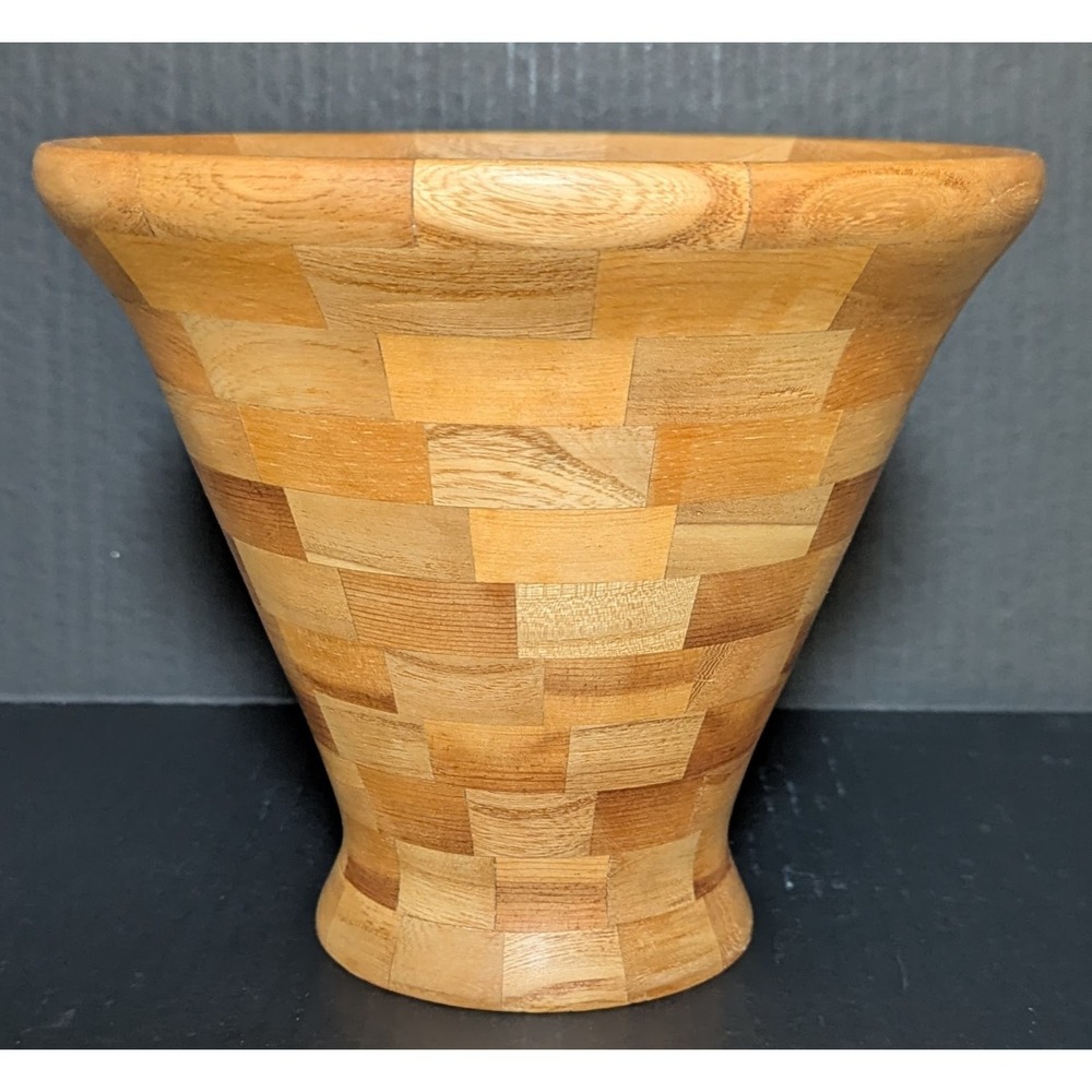 Vintage Hand Turned Segmented Elm/Pine Wood Bowl 6 3/4" Artist‎ Signed
